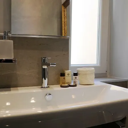 Nomentana House Apartment Rome