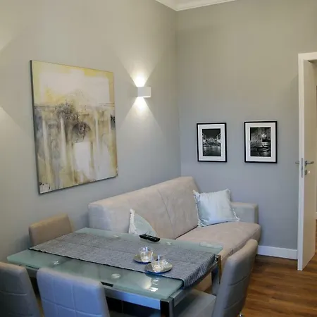 Nomentana House Apartment